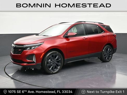 Used 2024 Chevrolet Equinox RS FWD image 1