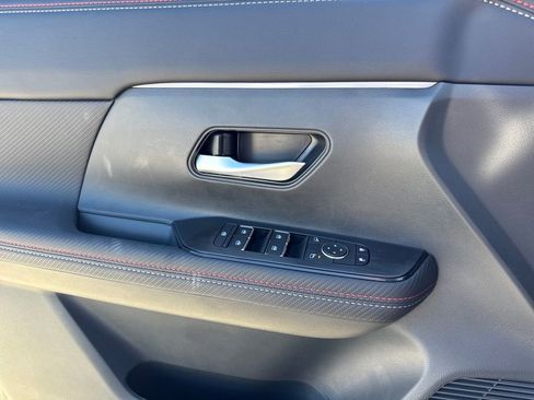 New 2026 Nissan Kicks SR image 22