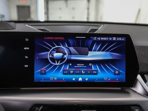 New 2026 BMW X2 M35i w/ Technology Package AWD/4WD image 18