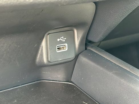 Used 2025 Honda HR-V Sport image 32