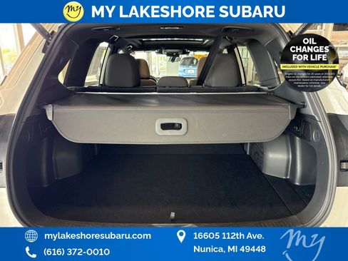 Certified 2025 Subaru Forester Premium AWD/4WD image 28