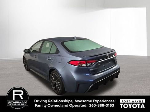 Used 2024 Toyota Corolla SE FWD image 9