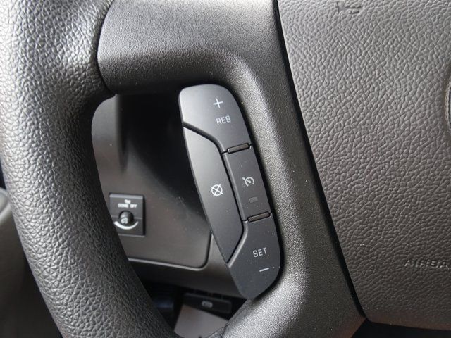 Used 2025 Chevrolet Express 3500 LT w/ LT Preferred Equipment Group RWD image 24