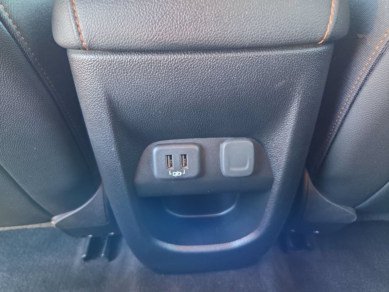 Used 2021 GMC Canyon AT4 w/ Driver Alert Package AWD/4WD image 14