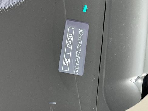 Certified 2023 Land Rover Range Rover SE image 30