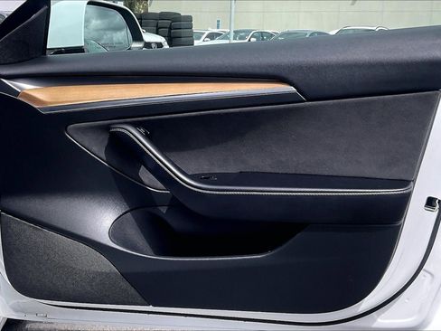 Used 2021 Tesla Model 3 Standard Range Plus RWD image 21