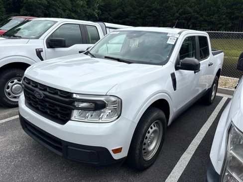 Used 2022 Ford Maverick XL FWD image 1