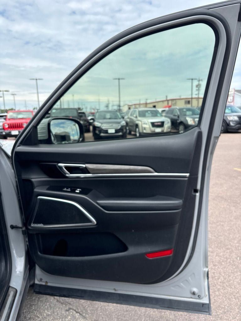 Used 2022 Kia Telluride SX w/ SX Prestige Package AWD/4WD image 31