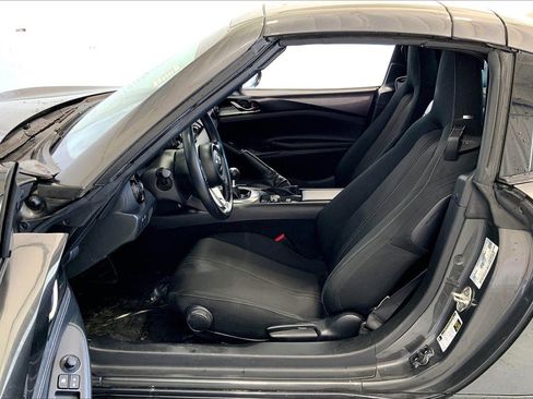 Used 2021 MAZDA MX-5 Miata RF Club image 18