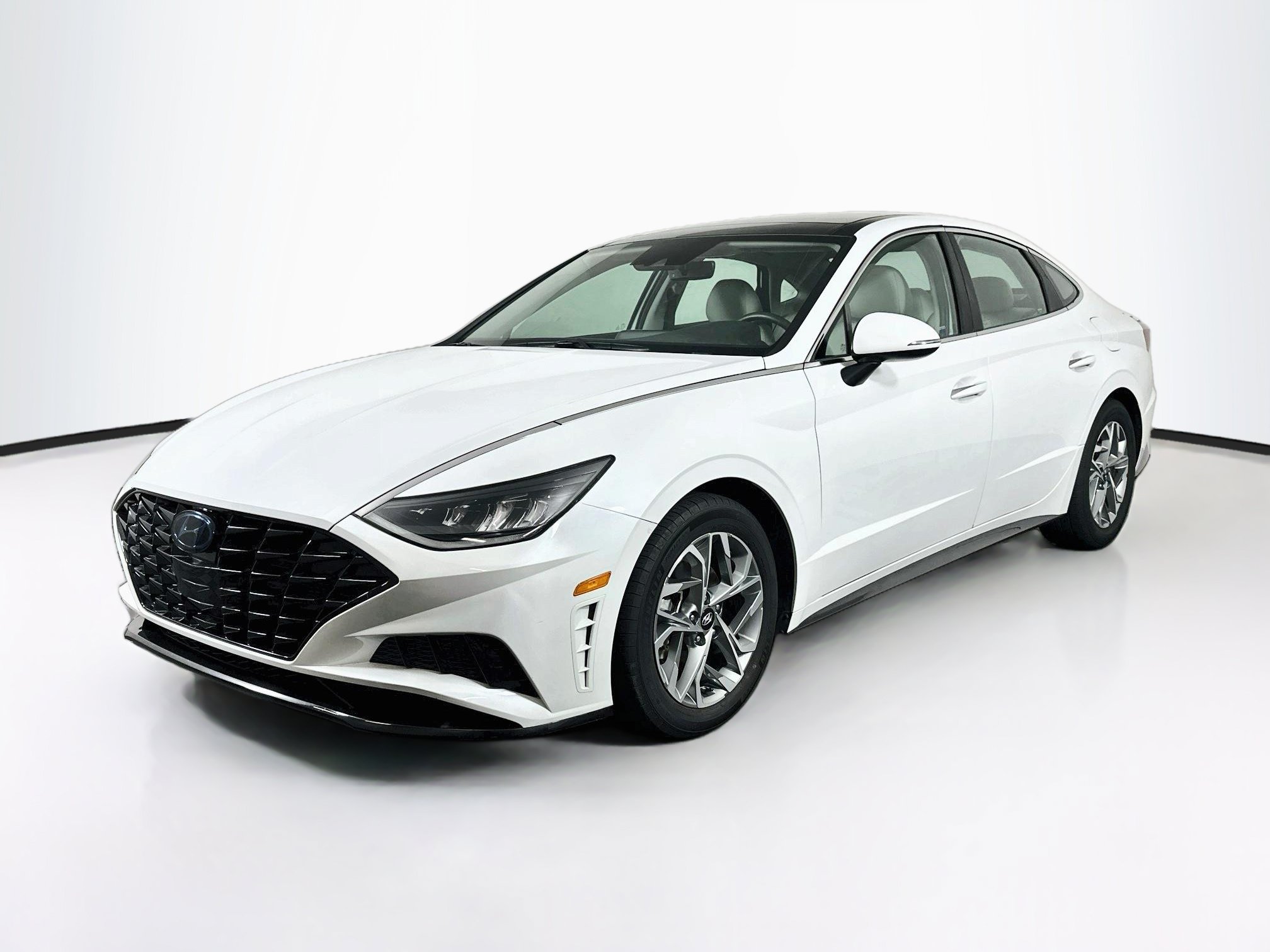 Used 2020 Hyundai Sonata SEL FWD image 3