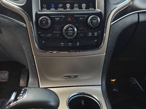 Used 2014 Jeep Grand Cherokee Limited AWD/4WD image 15