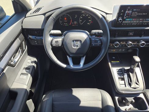 Used 2024 Honda CR-V EX-L image 11