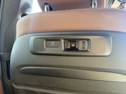 Used 2023 BMW X5 xDrive45e w/ Executive Package image 42