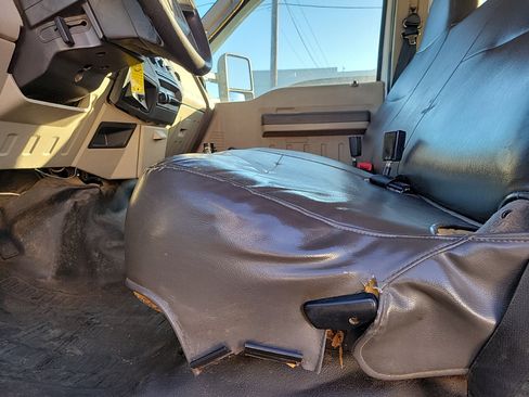 Used 2009 Ford F450 XL RWD image 17