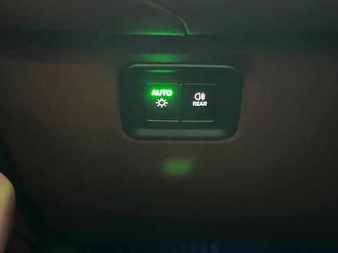 New 2025 Porsche Cayenne Turbo image 35