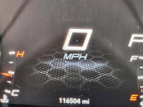 Used 2017 Dodge Charger SXT w/ Plus Group image 13