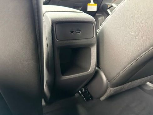 New 2026 Chevrolet Trax RS w/ Sunroof Package FWD image 13