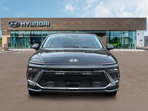 New 2026 Hyundai Sonata SEL FWD image 12