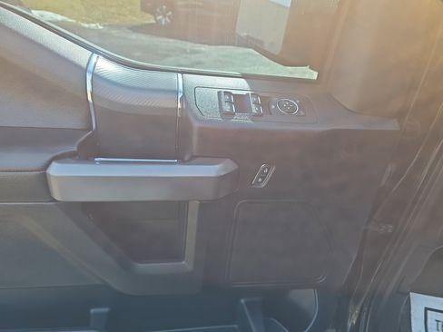 Used 2020 Ford F150 XLT w/ Equipment Group 301A Mid image 13