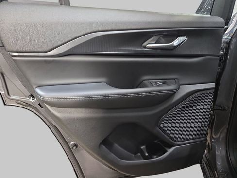 New 2026 Jeep Grand Cherokee Laredo X AWD/4WD image 17