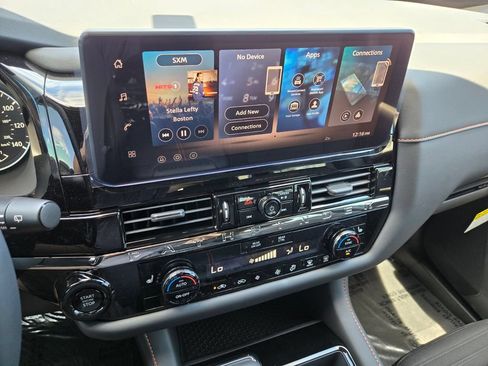 New 2026 Nissan Pathfinder Rock Creek AWD/4WD image 32