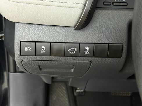 Used 2023 Toyota Camry LE FWD image 14
