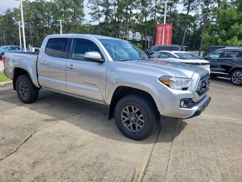 Certified 2023 Toyota Tacoma SR5 RWD image 9