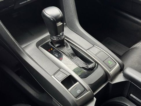 Used 2020 Honda Civic Sport image 30