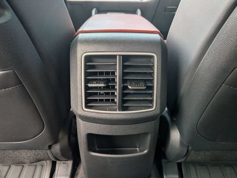 Used 2025 Kia Sportage SX Prestige AWD/4WD image 36