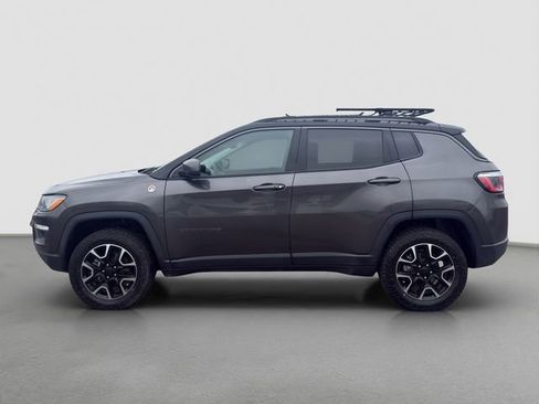 Used 2020 Jeep Compass Trailhawk AWD/4WD image 3