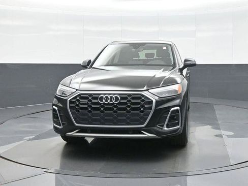 Used 2024 Audi Q5 2.0T Premium AWD/4WD image 2
