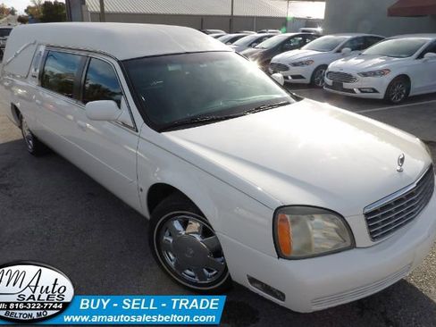 Used 2004 Cadillac De Ville Hearse image 27