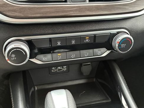 Used 2023 Nissan Altima 2.5 SV image 22