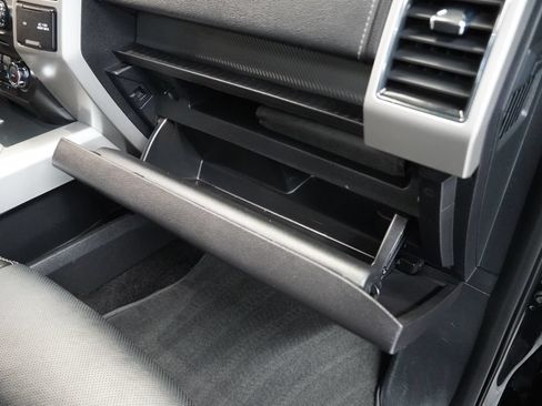 Used 2018 Ford F150 4x4 SuperCrew image 29