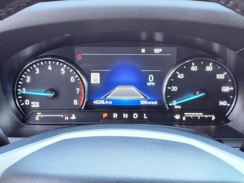 Used 2022 Ford Explorer XLT w/ Equipment Group 202A image 32