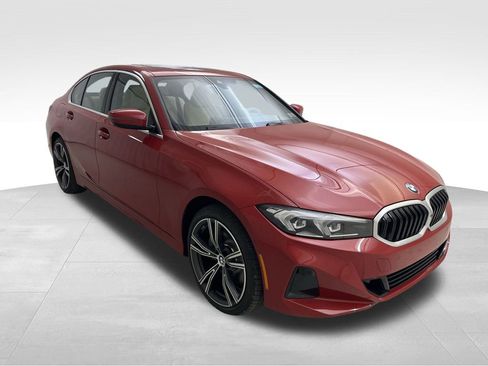 Certified 2024 BMW 330i xDrive Sedan w/ Convenience Package image 2