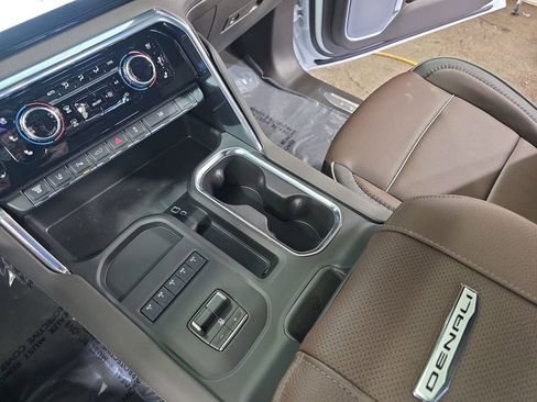 New 2026 GMC Sierra 3500 Denali w/ Denali Reserve Package AWD/4WD image 26