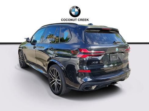 Certified 2024 BMW X5 sDrive40i w/ M Sport Package RWD image 4