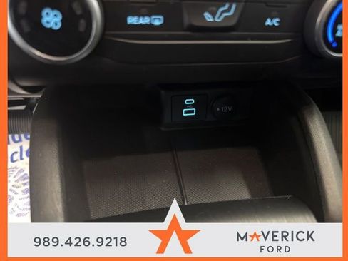 Used 2023 Ford Escape AWD image 17