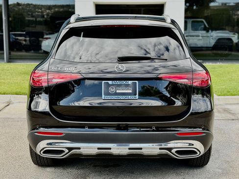 Used 2024 Mercedes-Benz GLC 300 image 14