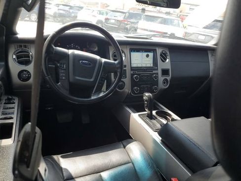 Used 2016 Ford Expedition EL XLT w/ Equipment Group 202A AWD/4WD image 10