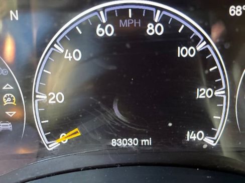 Used 2020 Jeep Grand Cherokee Limited AWD/4WD image 21