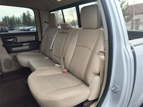 Used 2015 RAM 1500 Laramie image 21