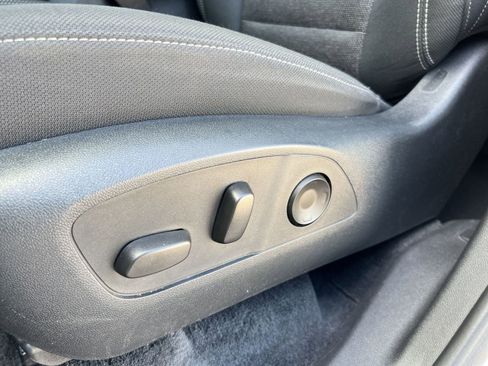 Certified 2024 Chevrolet Traverse LT image 13