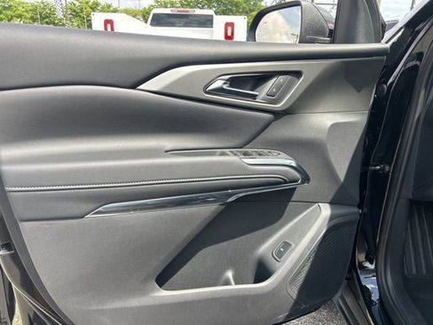 New 2026 Chevrolet Traverse LT FWD image 11
