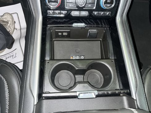 Used 2024 GMC Yukon Denali image 22