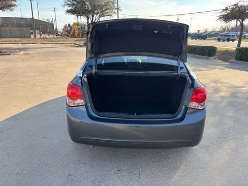 Used 2013 Chevrolet Cruze LT image 7