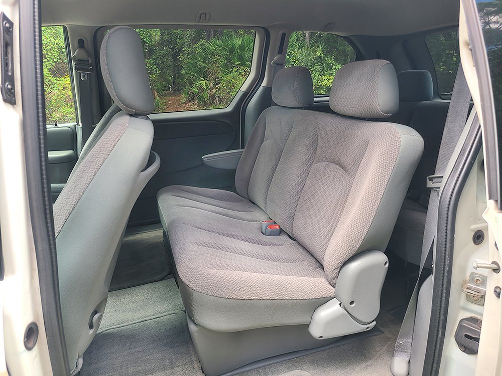Used 2007 Chrysler Town & Country w/ Popular Equipment Group I FWD image 17