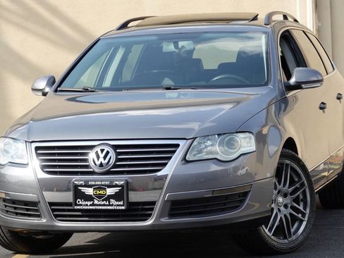 Used 2007 Volkswagen Passat 2.0T FWD image 28