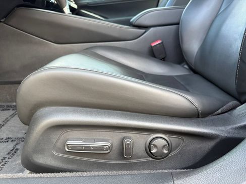 Used 2024 Honda Accord Touring image 10